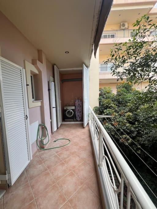 Διαμέρισμα Κοντά Στη Θάλασσα Στην Πολη Κυπαρισσια Kyparissia Extérieur photo